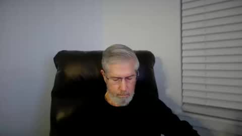 Colorado Guy Straight online show from October 15, 2025, 4:23 am