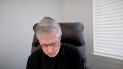 Colorado Guy Straight online show from November 7, 2025, 9:48 pm