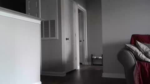 Snapshot of youneverknowimight2 chatting on October 15, 2025, 6:30 pm kindahorny online show from October 15, 2025, 6:30 pm