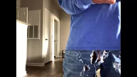 Snapshot of youneverknowimight2 chatting on October 21, 2025, 5:35 pm kindahorny online show from October 21, 2025, 5:35 pm