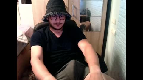 A... online show from May 30, 2026, 11:35 pm