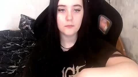 Snapshot of your_8a8y chatting on February 18, 2026, 10:00 am your_8a8y online show from February 18, 2026, 10:00 am