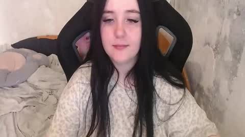 your_8a8y online show from March 27, 2026, 11:21 am