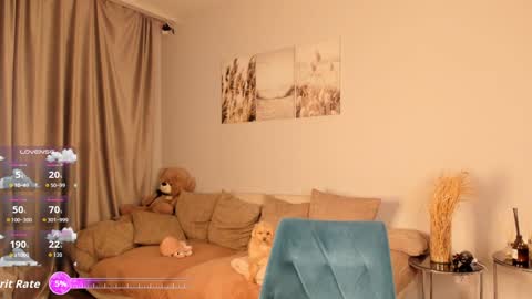 Camilla online show from March 4, 2026, 4:46 pm