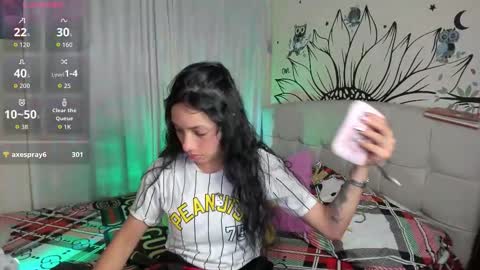 Snapshot of your_beck chatting on October 23, 2025, 5:29 am mia3 online show from October 23, 2025, 5:29 am