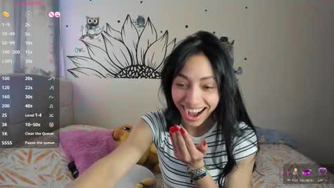 Snapshot of your_beck chatting on November 13, 2025, 3:33 pm mia3 online show from November 13, 2025, 3:33 pm