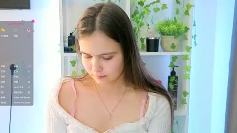 Snapshot of your_casual_vibes chatting on February 18, 2026, 5:31 pm Julia Next stream online show from February 18, 2026, 5:31 pm