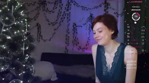 Snapshot of your_corvus chatting on December 12, 2024, 9:30 am your_corvus online show from December 12, 2024, 9:30 am