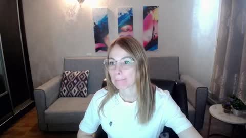 Snapshot of your_crush_12 chatting on October 15, 2025, 6:35 am your_crush_12 online show from October 15, 2025, 6:35 am