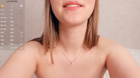 Snapshot of your_cute_doll chatting on February 2, 2025, 7:30 am Hey guys Im Alice Lets be friends online show from February 2, 2025, 7:30 am
