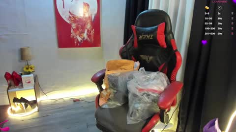 Snapshot of your_dreamasian chatting on January 2, 2025, 2:11 am YourSeductiveWife online show from January 2, 2025, 2:11 am