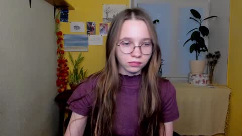 Snapshot of your_leslie chatting on December 7, 2024, 3:30 pm Leslie online show from December 7, 2024, 3:30 pm