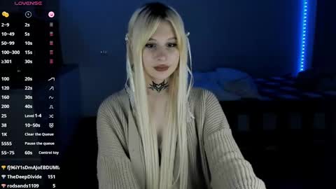 Snapshot of your_little_eva chatting on March 5, 2025, 1:31 am Eva online show from March 5, 2025, 1:31 am