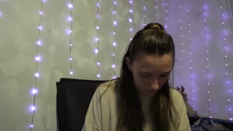 Snapshot of your_little_flexible_girl chatting on January 8, 2026, 9:28 pm Meri online show from January 8, 2026, 9:28 pm