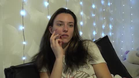 Snapshot of your_little_flexible_girl chatting on January 14, 2026, 9:09 pm Meri online show from January 14, 2026, 9:09 pm