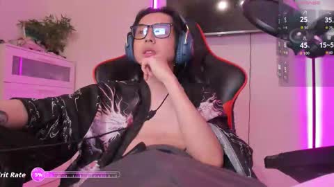 Snapshot of your_little_twink chatting on November 7, 2025, 5:51 am Han online show from November 7, 2025, 5:51 am