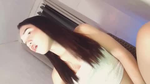 your_luckygirl88 online show from October 28, 2025, 12:47 am