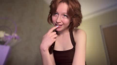 Mia online show from May 5, 2026, 1:19 pm