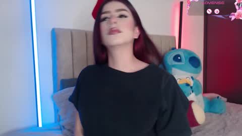 your_rosalie online show from December 17, 2025, 3:23 am