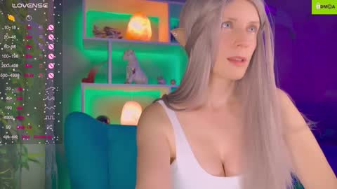 Snapshot of your_spring chatting on October 10, 2025, 1:48 am your_spring online show from October 10, 2025, 1:48 am