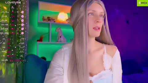 Snapshot of your_spring chatting on October 26, 2025, 1:00 am your_spring online show from October 26, 2025, 1:00 am