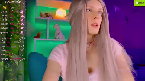 Snapshot of your_spring chatting on October 27, 2025, 1:20 am your_spring online show from October 27, 2025, 1:20 am