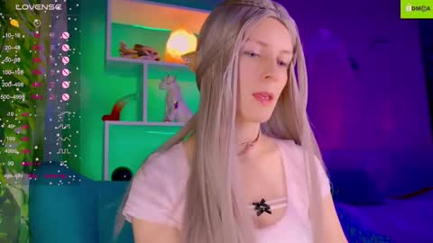 Snapshot of your_spring chatting on October 31, 2025, 12:22 am your_spring online show from October 31, 2025, 12:22 am