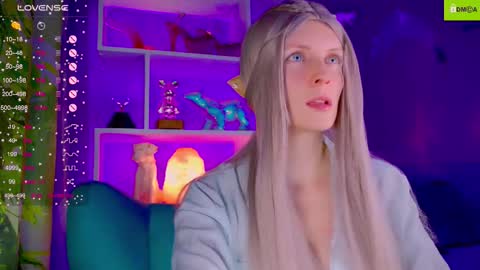 Snapshot of your_spring chatting on November 16, 2025, 11:32 pm your_spring online show from November 16, 2025, 11:32 pm