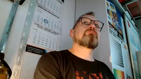 your_tipie online show from October 23, 2025, 7:07 am