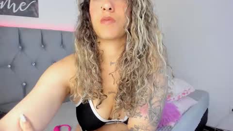 Melina online show from October 5, 2025, 6:39 pm