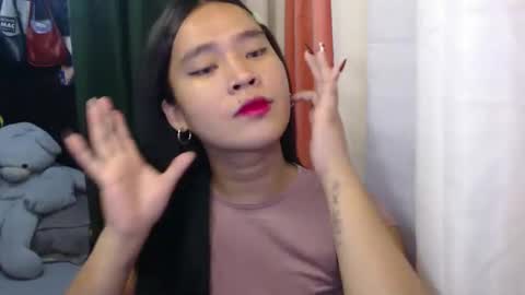 your_twinkletoes18 online show from January 12, 2026, 3:01 am