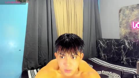 yourasian_bradley online show from November 18, 2025, 7:02 am