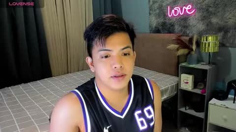 yourasian_bradley online show from February 5, 2026, 2:05 am