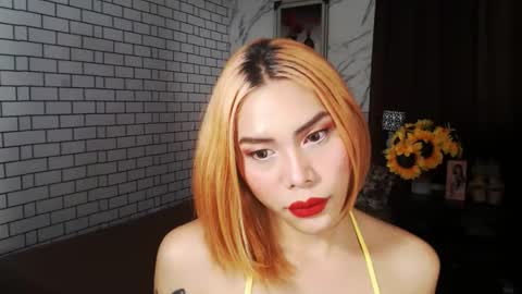 LEXI online show from October 5, 2025, 1:37 am