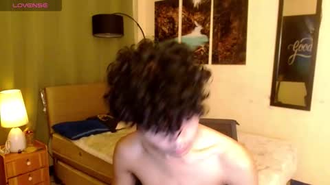 Snapshot of yourasiancarl chatting on November 20, 2025, 4:51 pm yourasiancarl online show from November 20, 2025, 4:51 pm