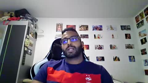 yourchrisjizz online show from February 11, 2026, 1:27 pm