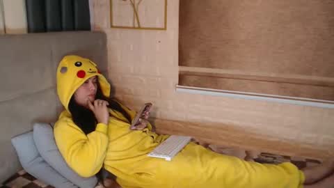 Snapshot of yourdevilsweettsx chatting on January 17, 2025, 10:44 am JEN online show from January 17, 2025, 10:44 am