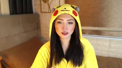 Snapshot of yourdevilsweettsx chatting on September 9, 2025, 11:54 am JEN online show from September 9, 2025, 11:54 am