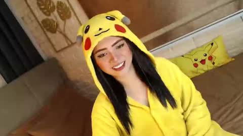 Snapshot of yourdevilsweettsx chatting on September 14, 2025, 9:41 am JEN online show from September 14, 2025, 9:41 am