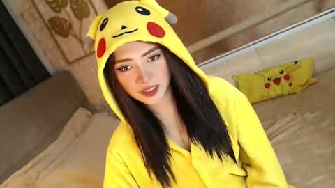 Snapshot of yourdevilsweettsx chatting on October 24, 2025, 11:50 am JEN online show from October 24, 2025, 11:50 am