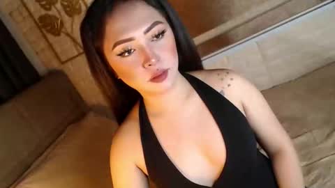 Snapshot of yourdevilsweettsx chatting on October 29, 2025, 11:23 am JEN online show from October 29, 2025, 11:23 am