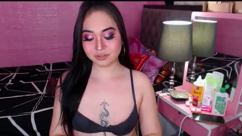 Snapshot of yourdreamisabell chatting on December 13, 2024, 8:58 pm yourdreamisabell online show from December 13, 2024, 8:58 pm