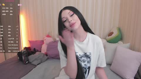 Mary online show from February 2, 2025, 9:40 am