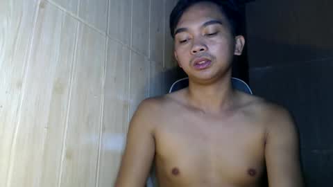 Snapshot of yourfantasyboyjr chatting on October 17, 2025, 4:53 pm i am your dream boy JR online show from October 17, 2025, 4:53 pm