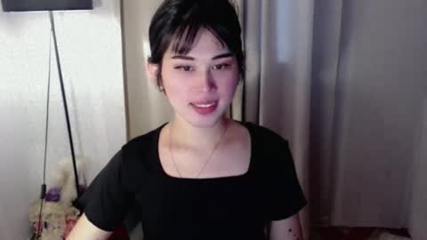 Snapshot of yourfavorateella chatting on September 9, 2025, 8:14 am PrettyElla online show from September 9, 2025, 8:14 am
