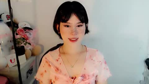 PrettyElla online show from October 11, 2025, 12:21 am