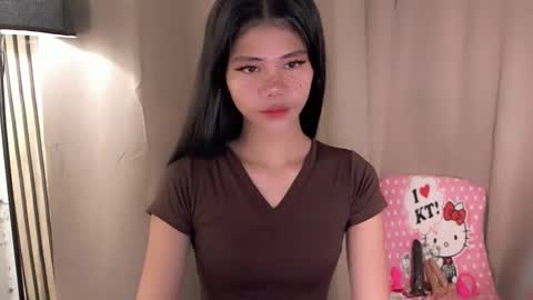 Vivian online show from May 24, 2026, 8:14 pm