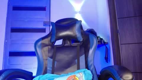 Snapshot of yourfavorite_bigclit chatting on May 19, 2026, 8:53 am yourfavorite_bigclit online show from May 19, 2026, 8:53 am