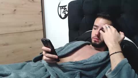 yourfavoritetallboy online show from January 11, 2026, 2:44 pm