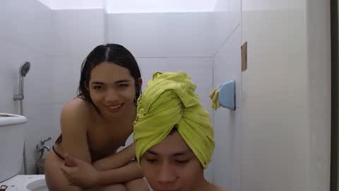 Snapshot of yourgirlzachary chatting on February 20, 2025, 12:52 am Goddess Yoshi online show from February 20, 2025, 12:52 am